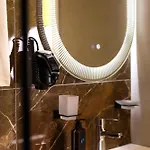 Ayaan Apartment, Lagjia 13, Plazh- *