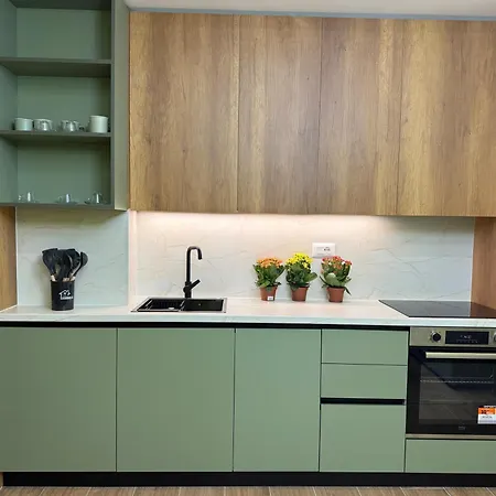 Apartamento Ayaan Apartment, Lagjia 13, Plazh- *