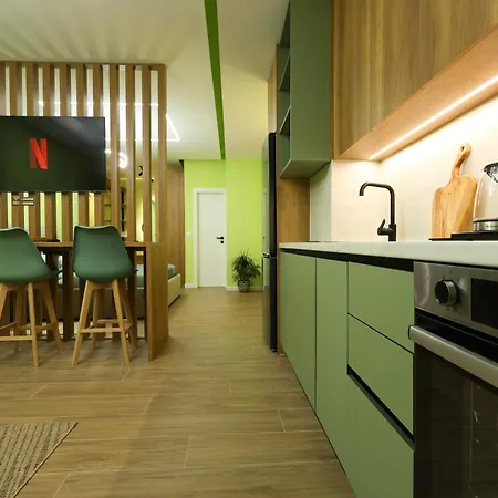 公寓 Ayaan Apartment, Lagjia 13, Plazh- *