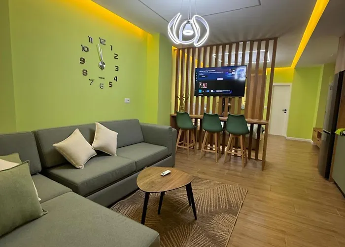 Ayaan Apartment, Lagjia 13, Plazh- 公寓 Durrës
